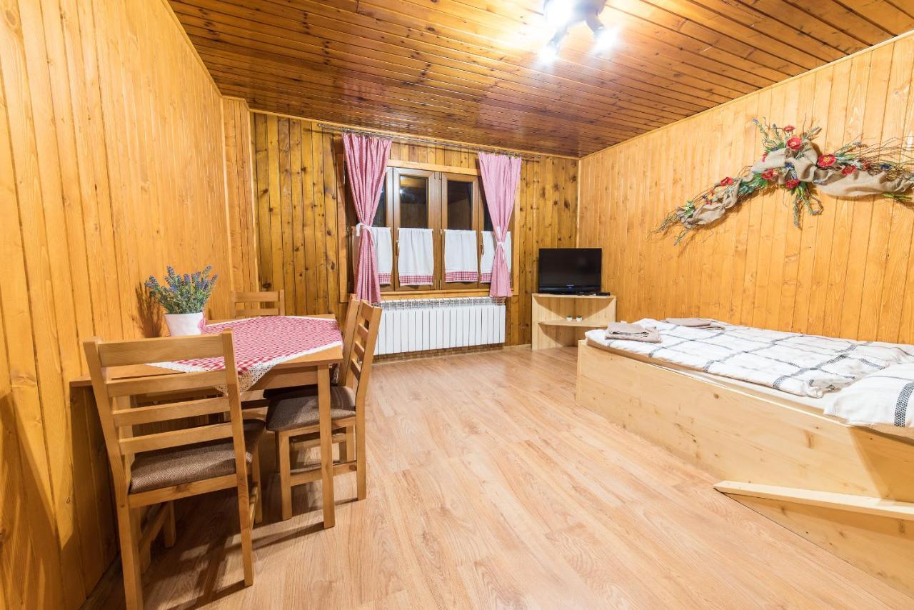 Apartmany Nizke Tatry - Krpacovo Dolna Lehota Luaran gambar